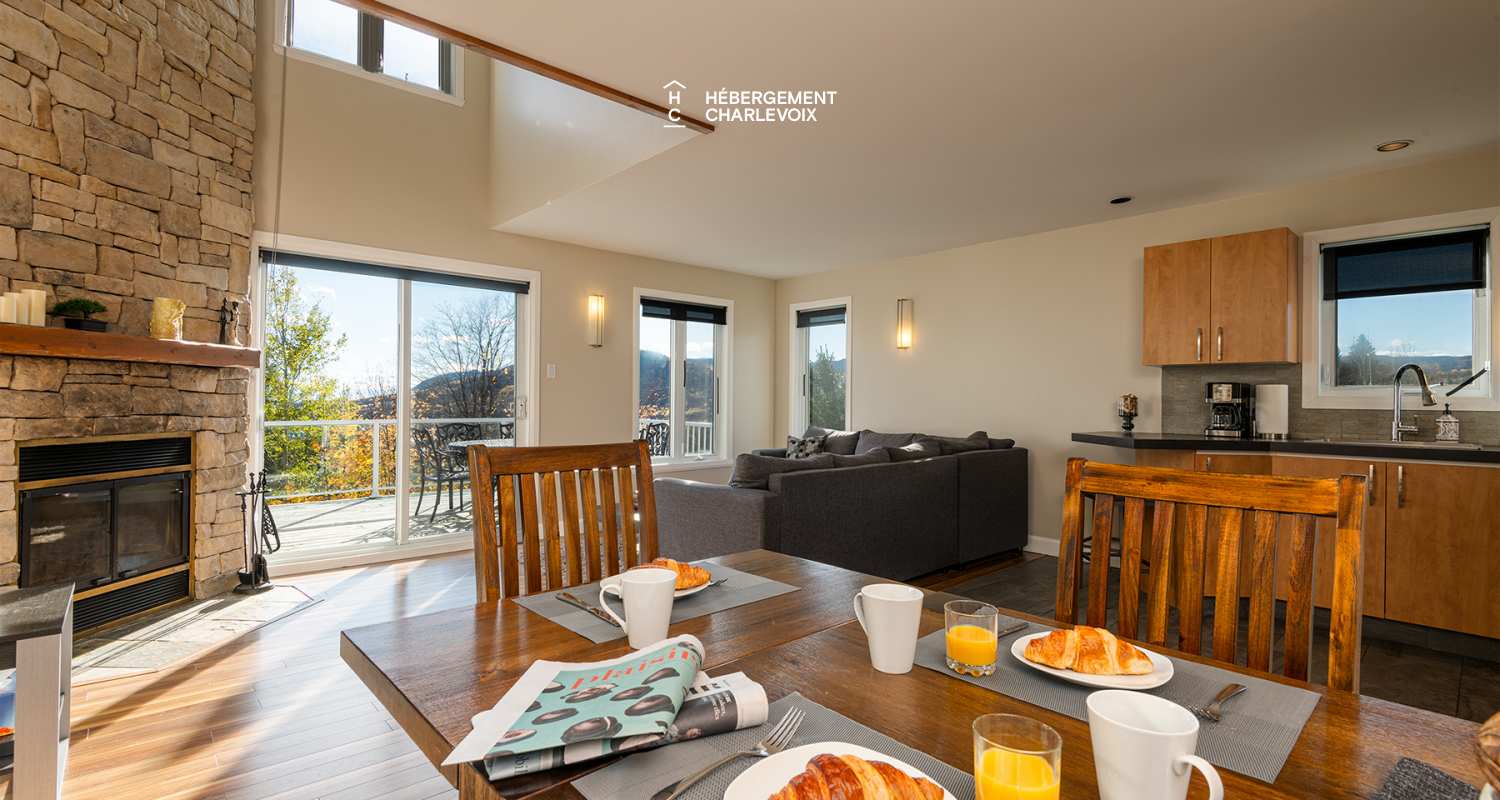 VER-1 ( haut) - Moments propices à la détente face au feu de foyer en pierres